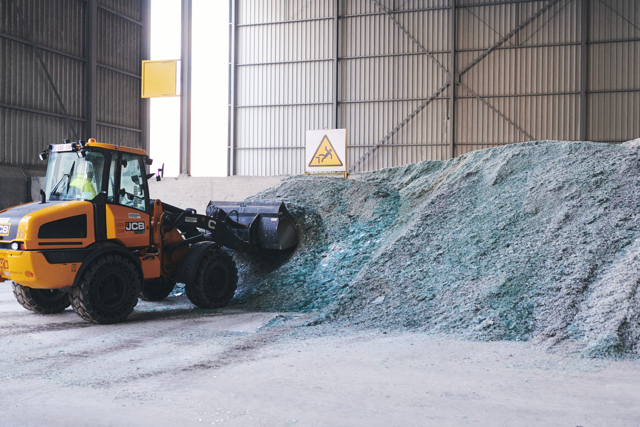 Cel 1: Materiały z recyklingu w wełnie mineralnej szklanej i XPS