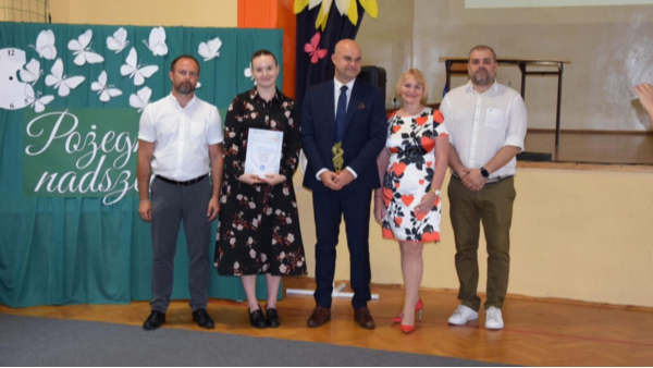 URSA Polska z wyróżnieniem od Szkoły Podstawowej nr 21